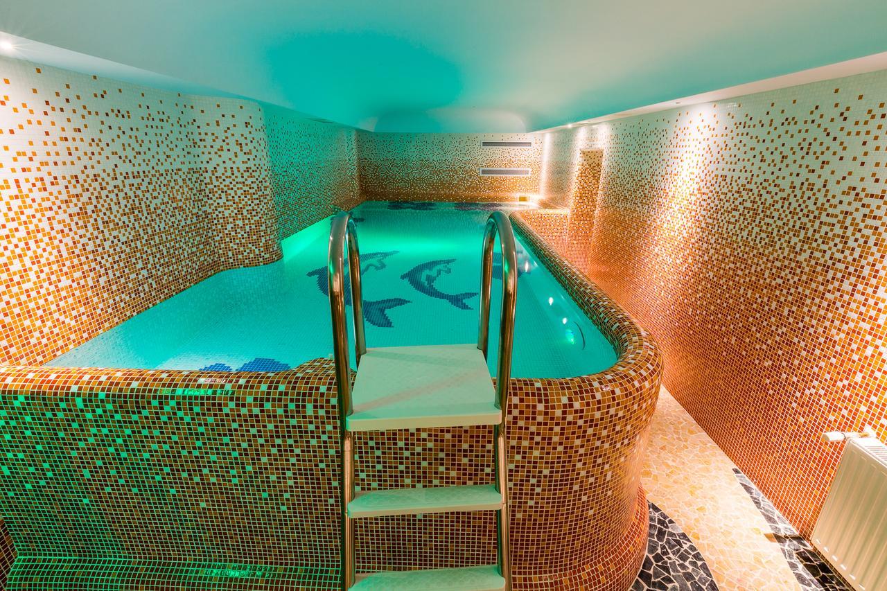 Hotel Boutique Belvedere Sinaia Kültér fotó