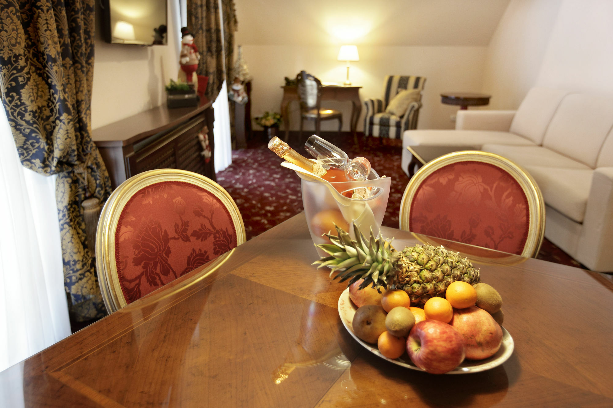 Hotel Boutique Belvedere Sinaia Kültér fotó